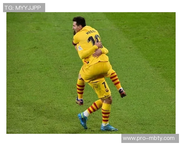 约维奇因右肘挫伤及皮肤裂伤被列为每日观察球员状态更新